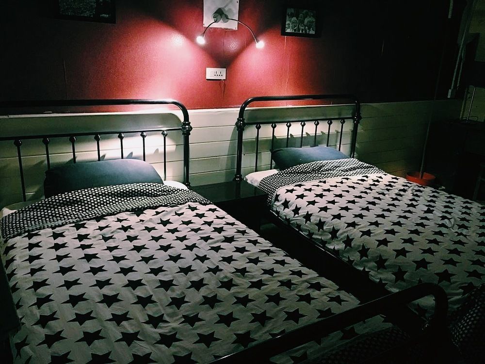 Djmt Universal Guest House Сіань Екстер'єр фото